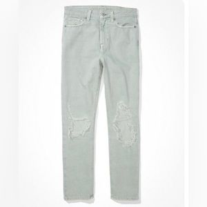AE Ripped Mom Straight Jean